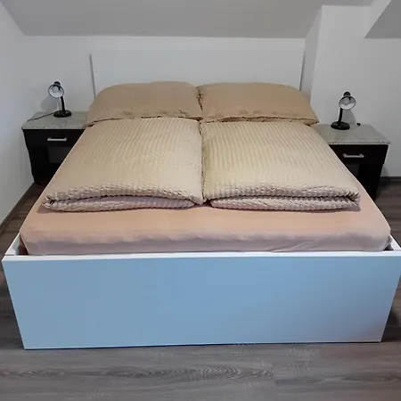 Marcel Apartmán